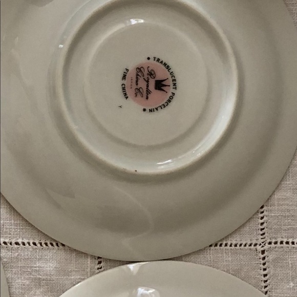 Set of two cup saicers and dishes - Picture 3 of 6